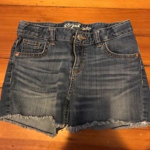 Cat and jack jean shorts! SIZE 10-12